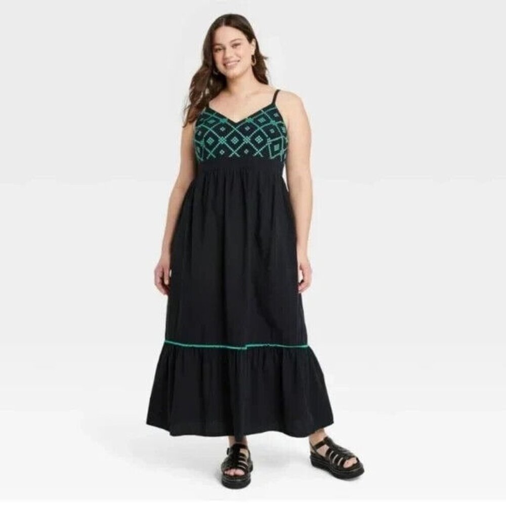 NEW Ava & Viv Black Green Embroidered Tiered Maxi Dress 1X